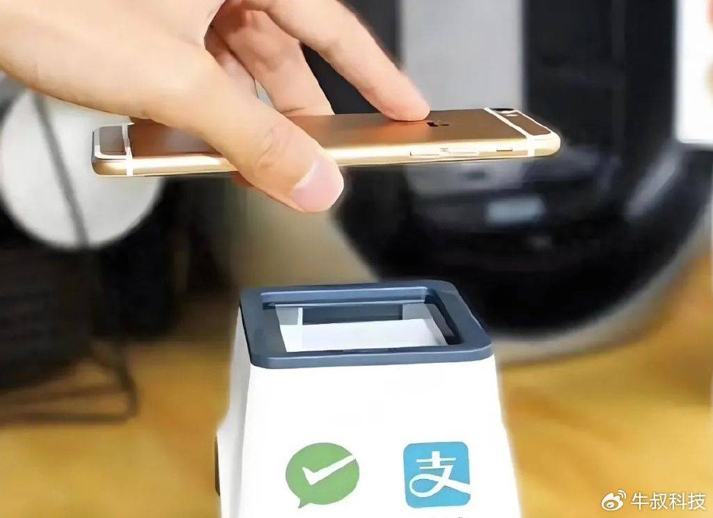 马云也搞不懂了：为什么老百姓偏爱微信支付，而不是支付宝？