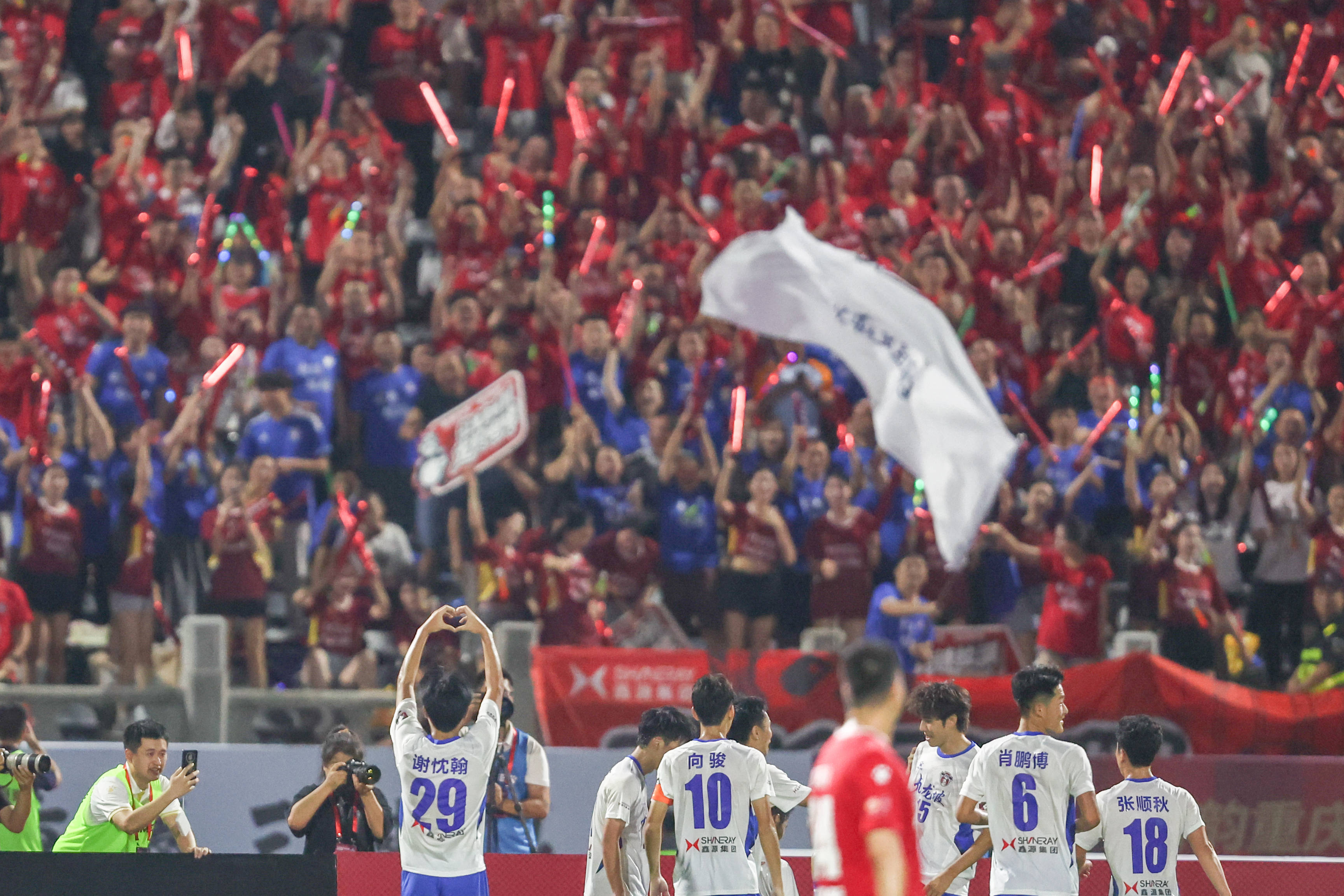 新华社：苏超真能出国脚吗？ 业内人士普遍认为很难